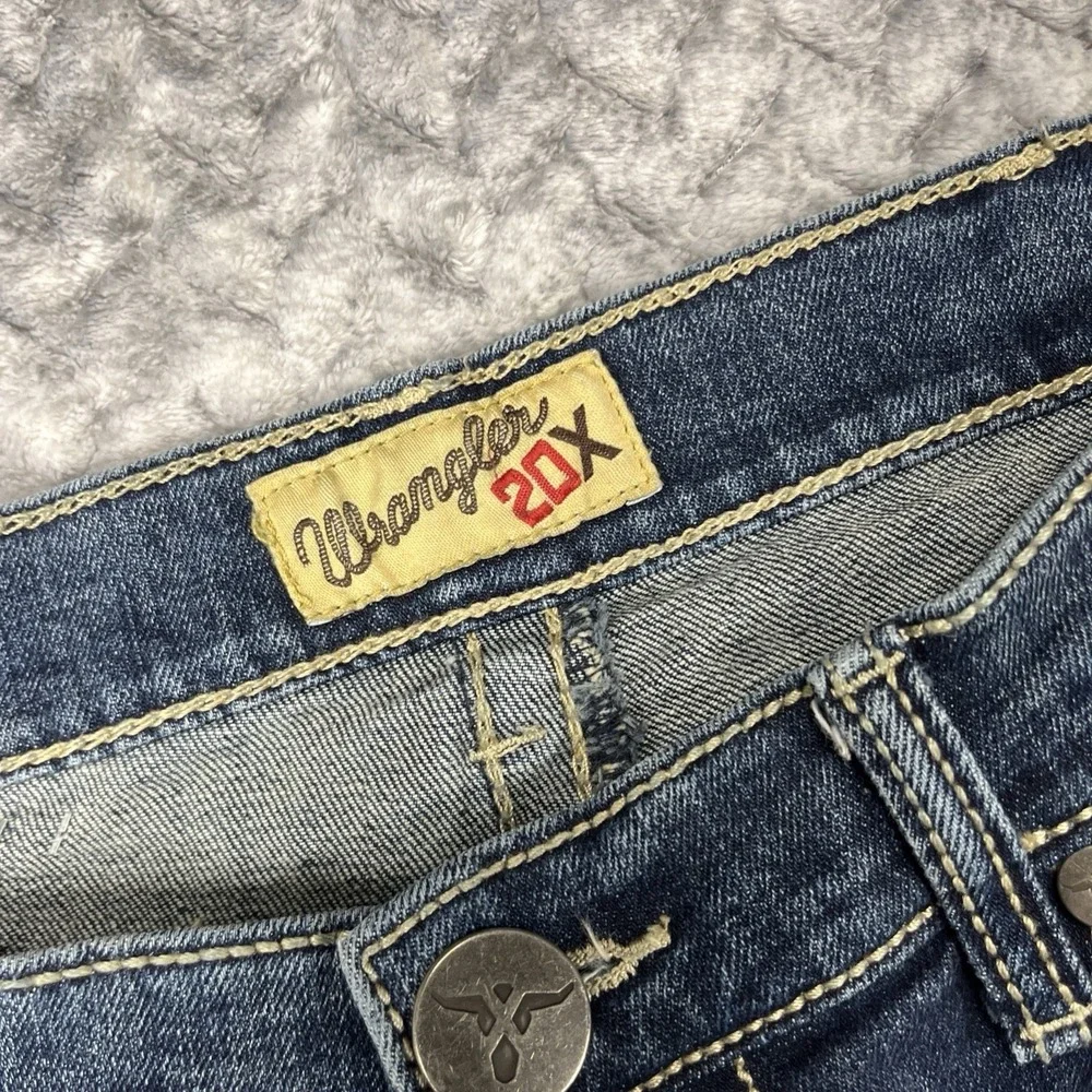 Wrangler 20X Style No. 42 Vintage Boot Cut Jeans Men 32x32(31